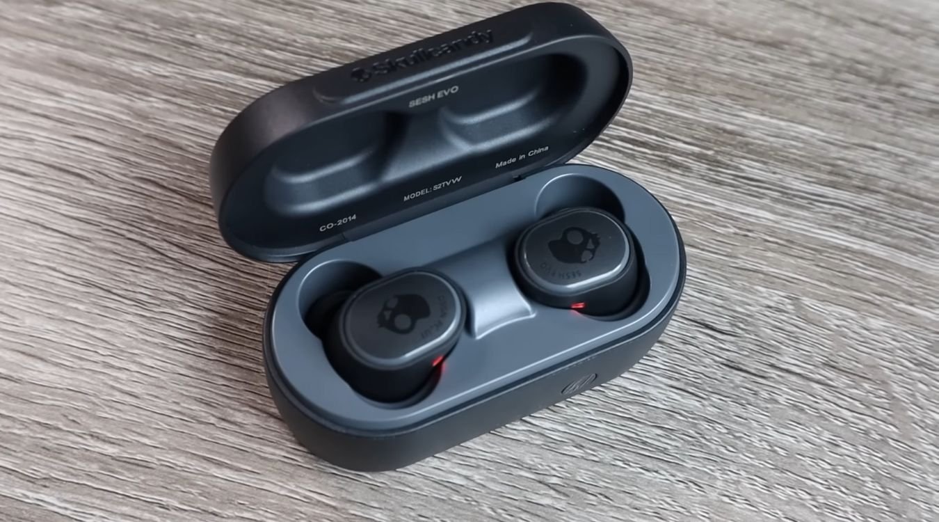 How to connect my online skullcandy sesh wireless earbuds