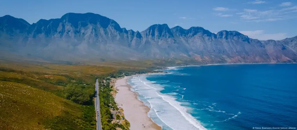 Scientists Successfully Decode Oldest Human DNA Ever Recovered in South Africa