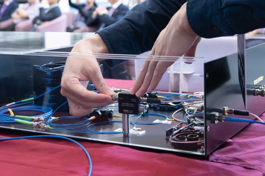 World’s Smallest Quantum Computer Unveiled in Taiwan, Runs on Just One Photon