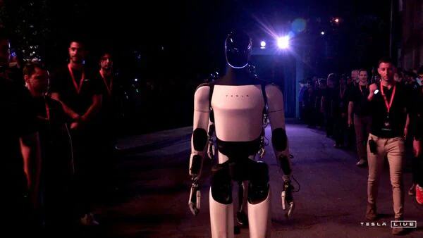 Analyst Confirms Tesla's Robots Were Really Just Remote-Controlled Dummies