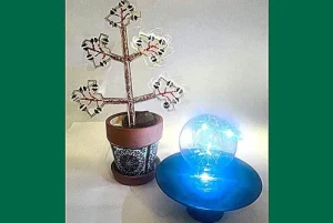 This Artificial Plant Generates Electricity to Power Devices and Cleans Indoor Air