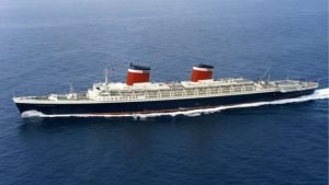 US Plans to Sink Historic Ship, Creating the World’s Largest Artificial Reef for Tourism