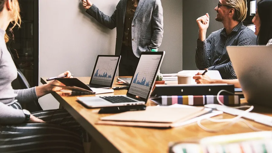 Lead-Research Automations for B2B Teams