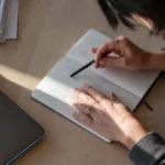 9 Ways People Make $17,000+ a Month With ChatGPT and Canva (No Experience Needed)